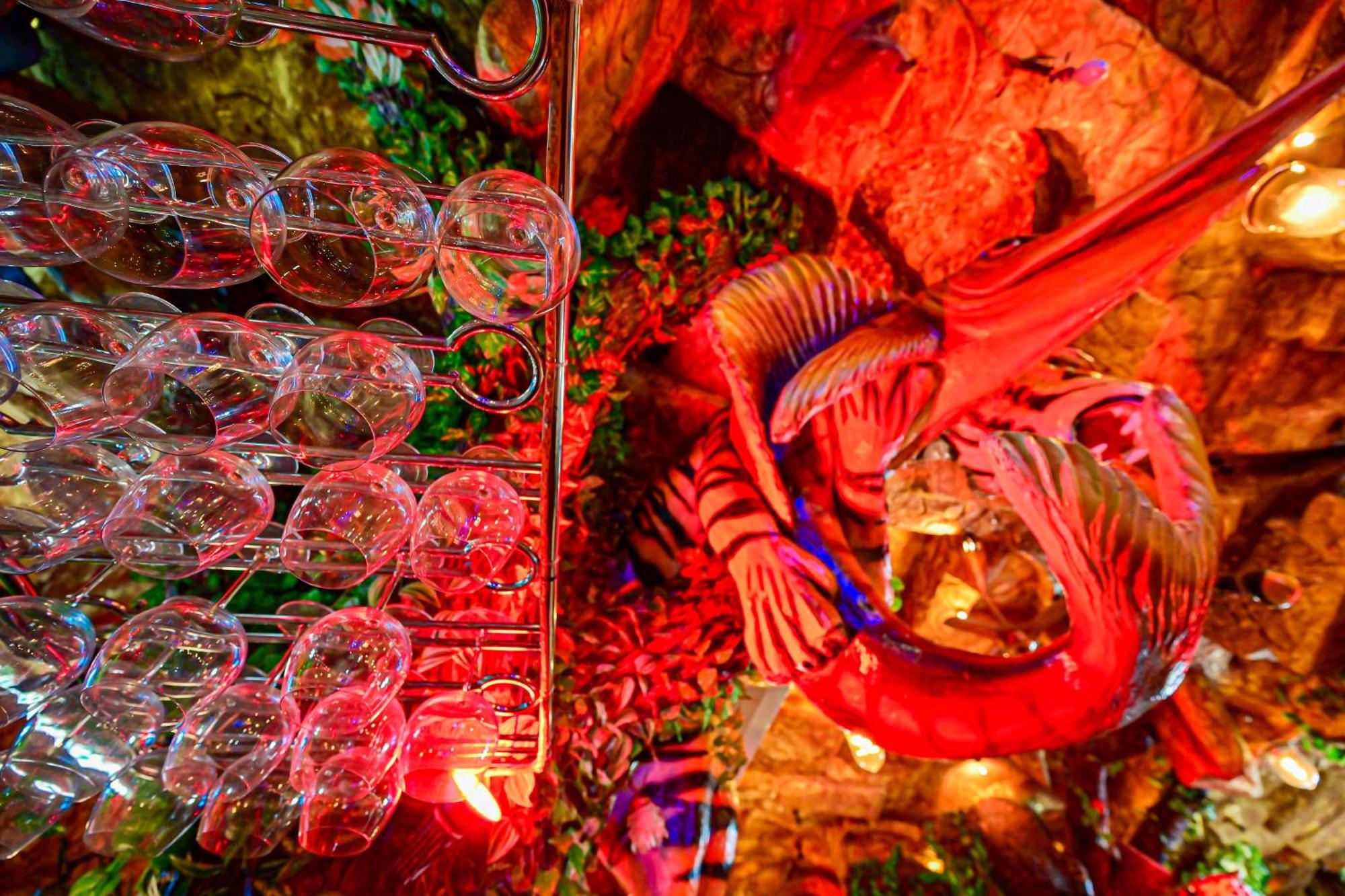 Tiger Complex Hotel Patong Dış mekan fotoğraf