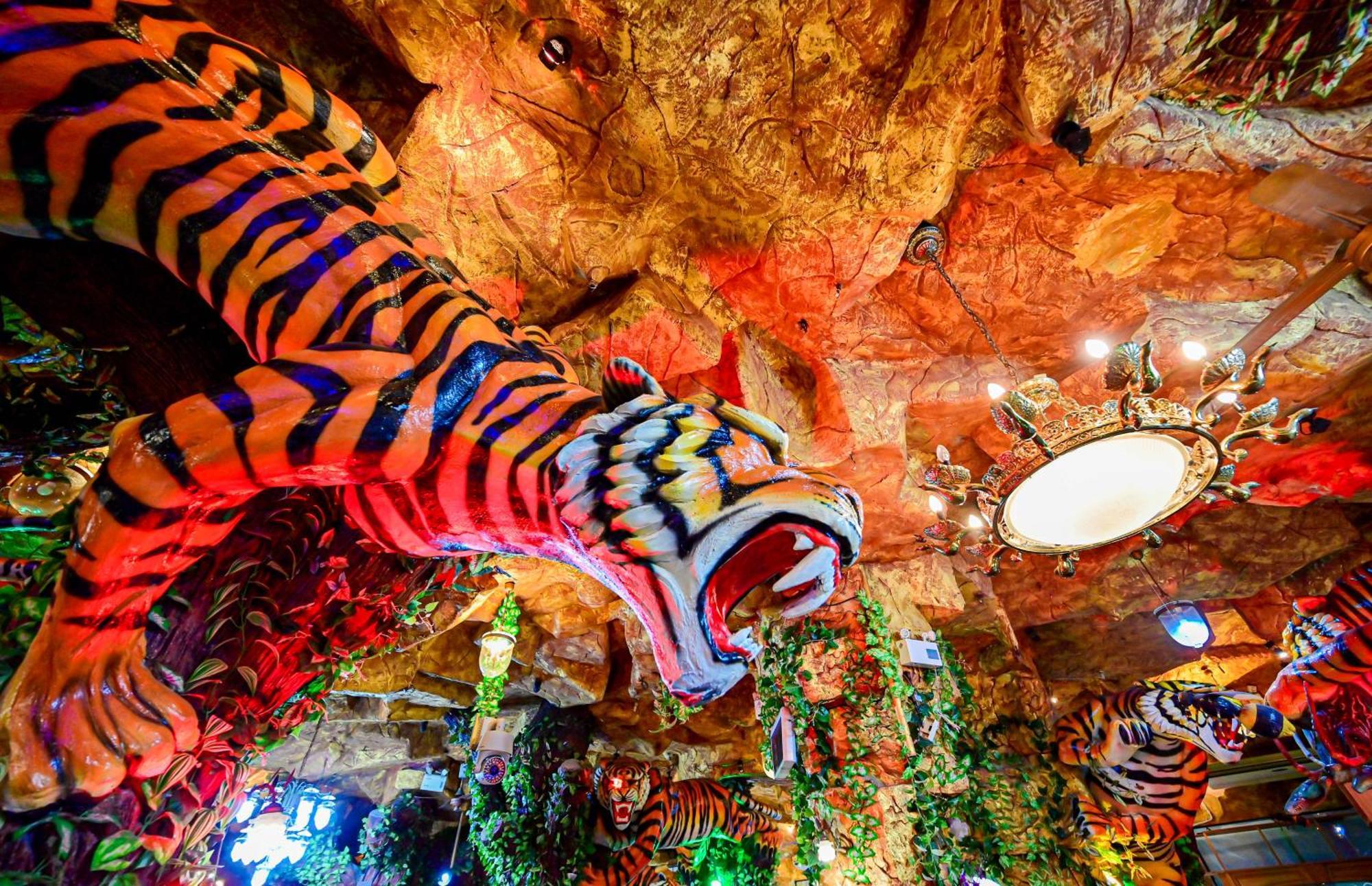 Tiger Complex Hotel Patong Dış mekan fotoğraf
