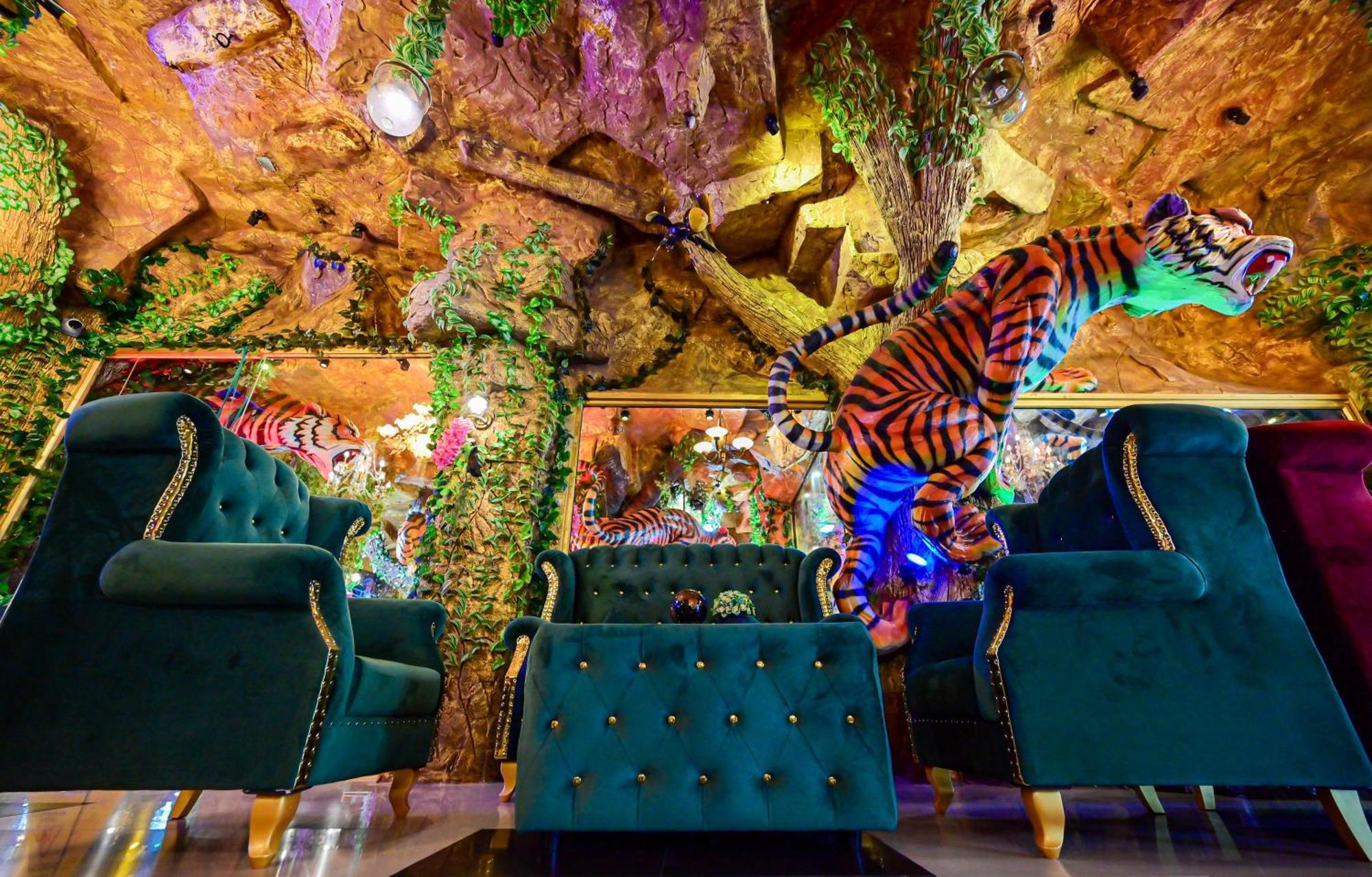 Tiger Complex Hotel Patong Dış mekan fotoğraf