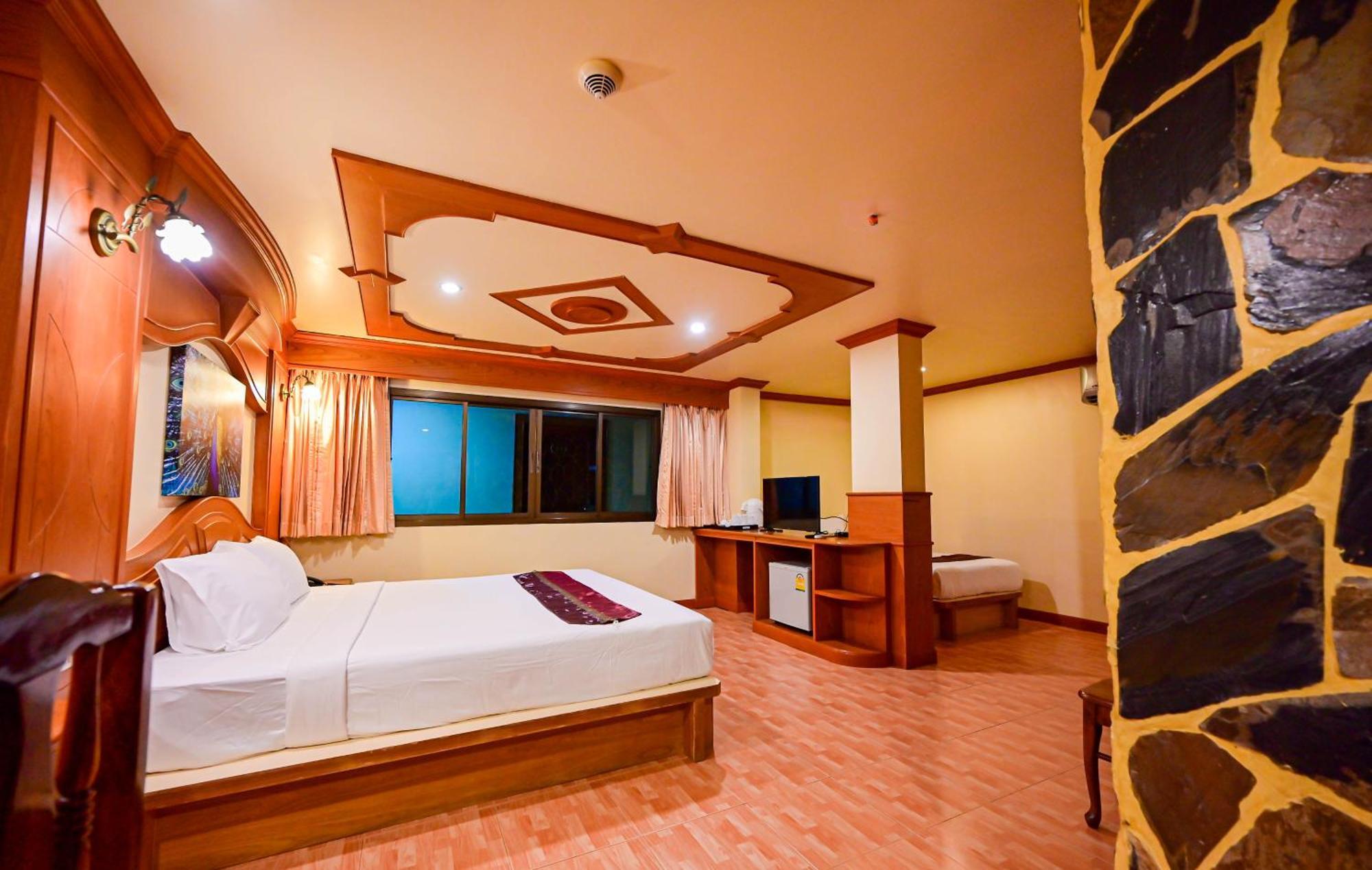 Tiger Complex Hotel Patong Dış mekan fotoğraf