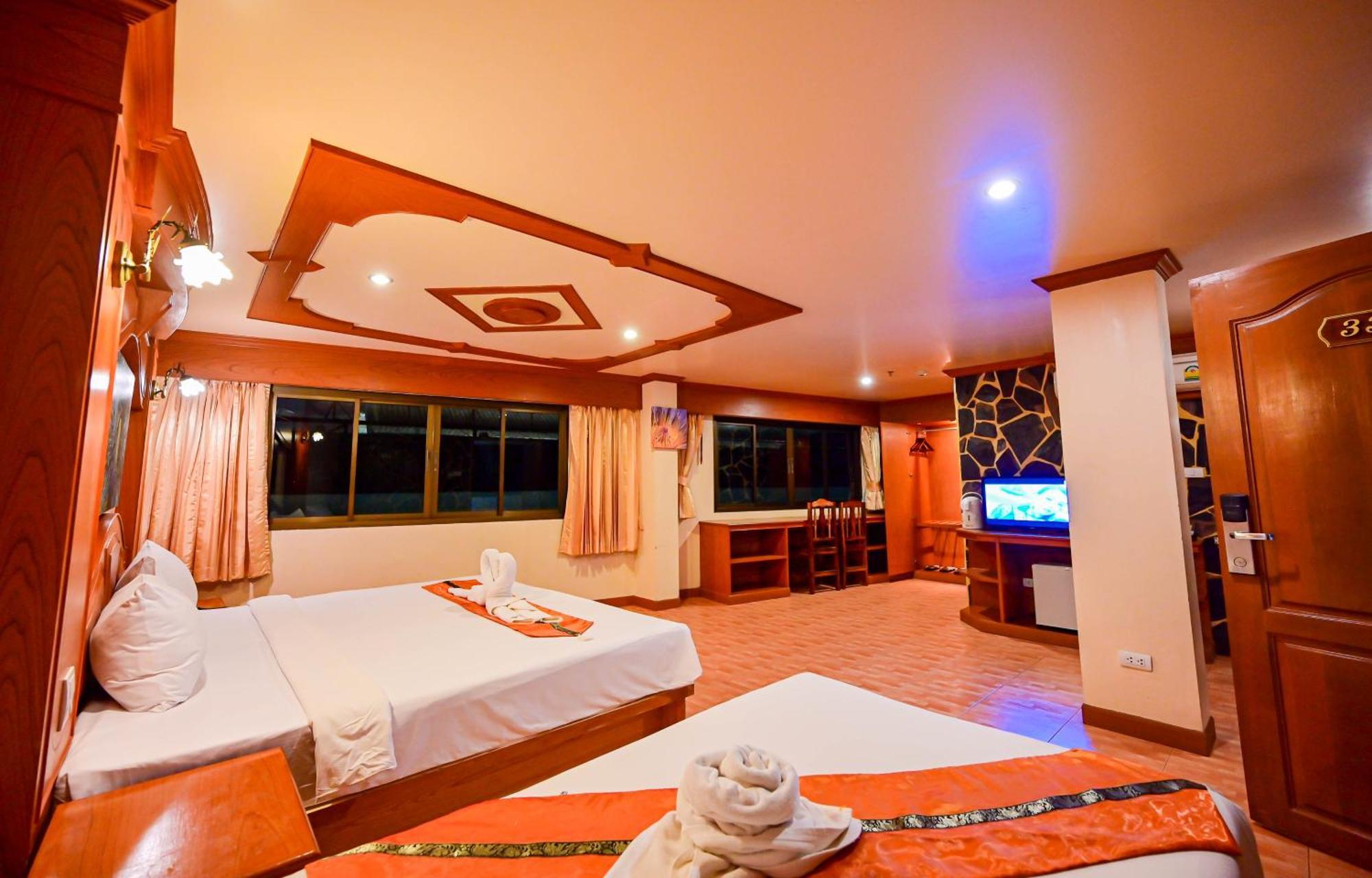Tiger Complex Hotel Patong Dış mekan fotoğraf